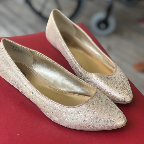 Like New-Gold Dress Flat with Diamonds - Picture 3 of 3